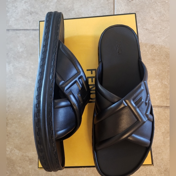 Fendi Men's Leather Slides - Picture 2 of 4